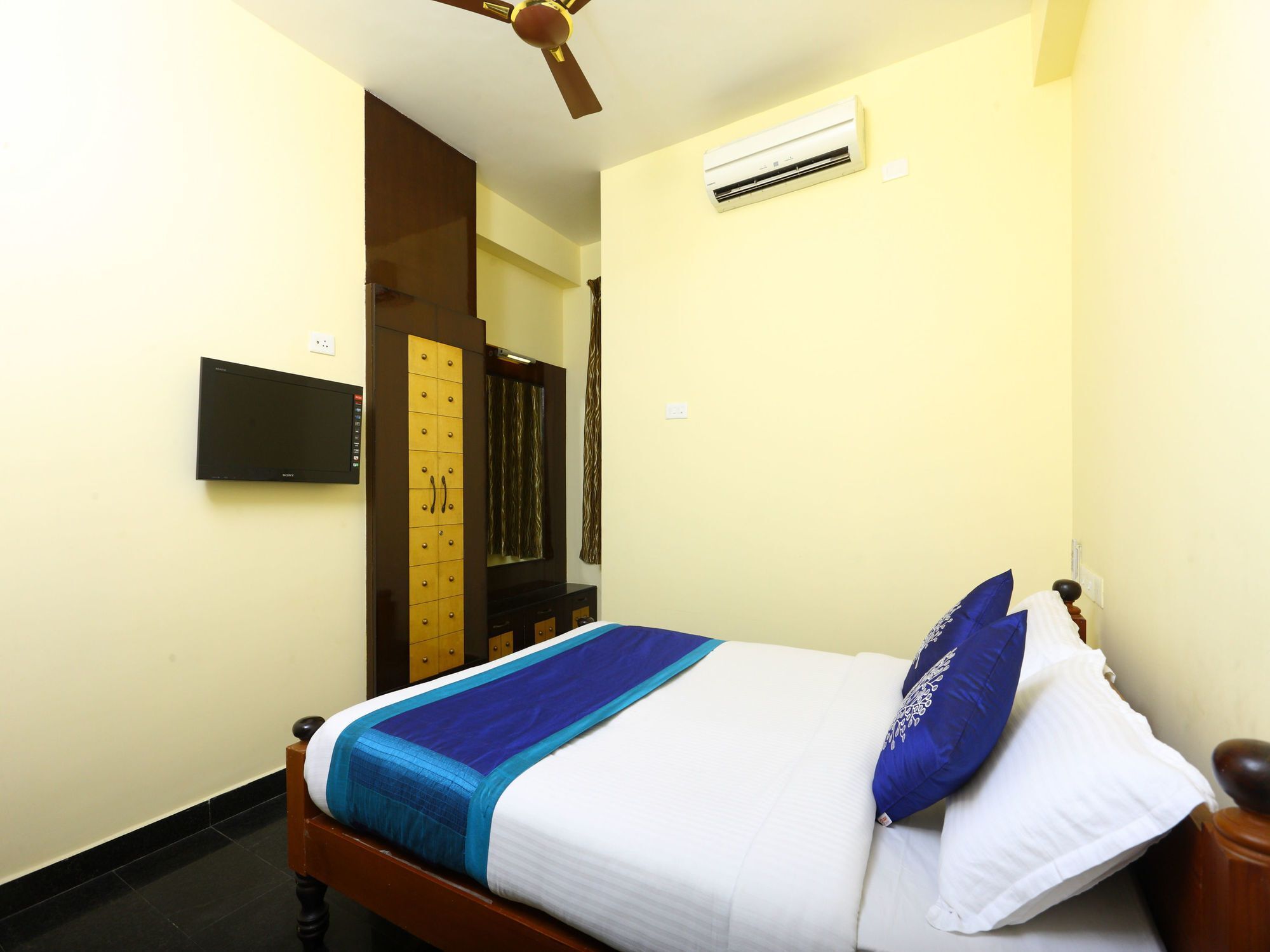 Oyo 10630 Hotel Nano Turf 马杜赖 外观 照片