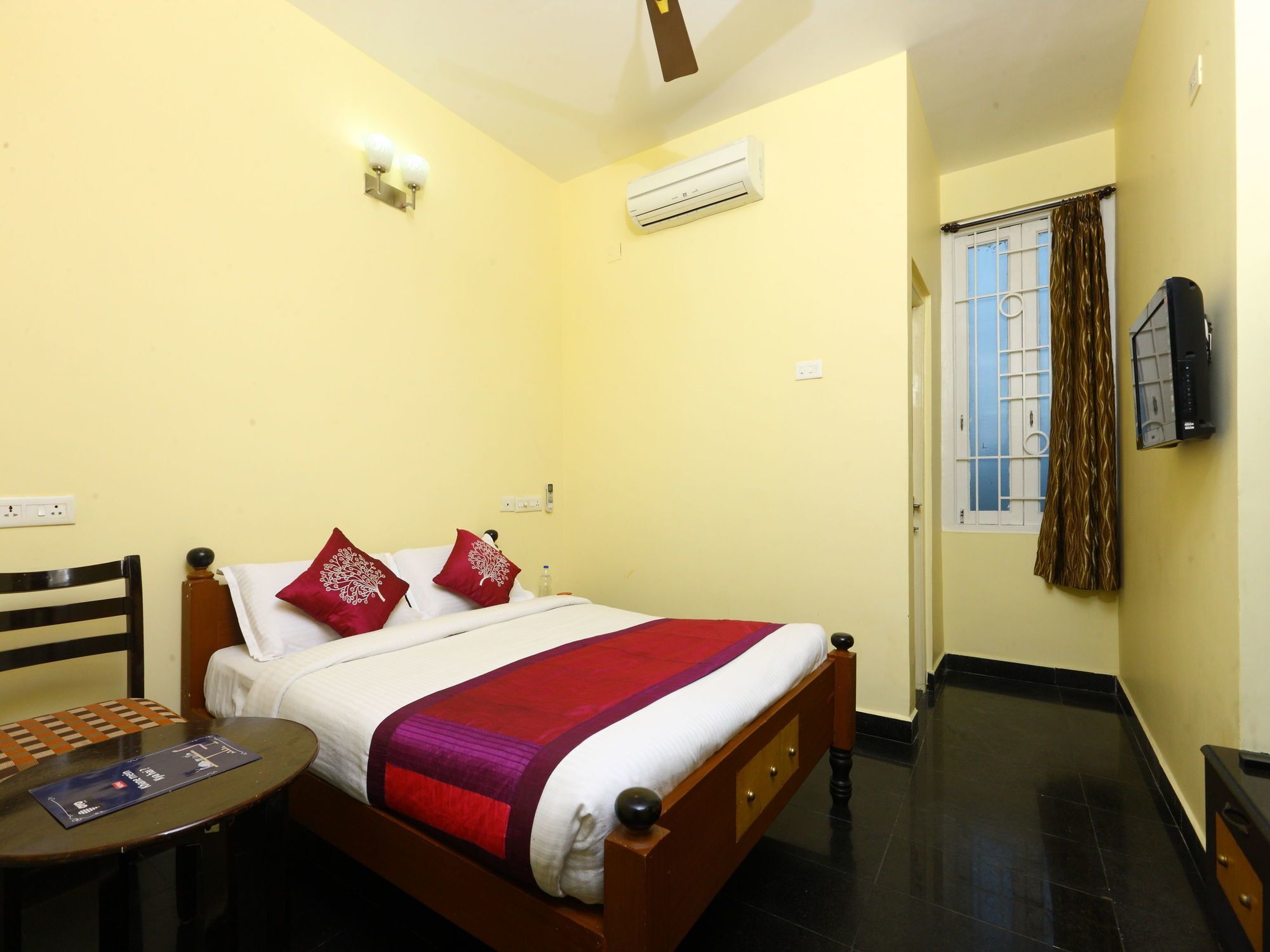 Oyo 10630 Hotel Nano Turf 马杜赖 外观 照片